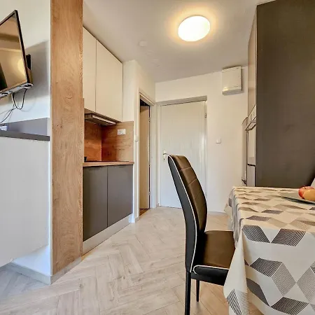 Lira Apartamento *