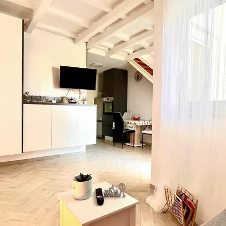 Apartamento Lira *